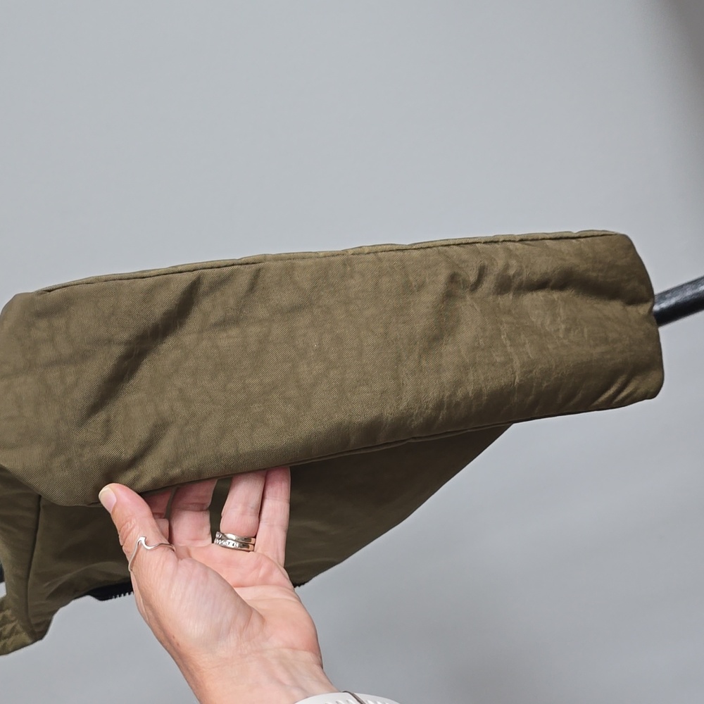 BAGGU Nylon Shoulder Bag In Seaweed - Picture 5 of 10